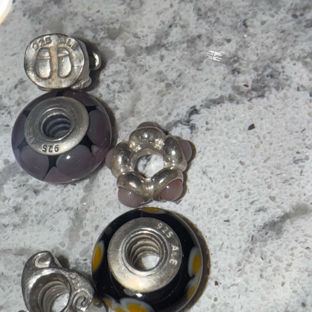 12 Pandora Beads - Picture 8 of 10